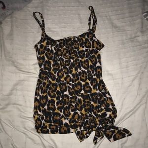 Cute classy leopard tank top